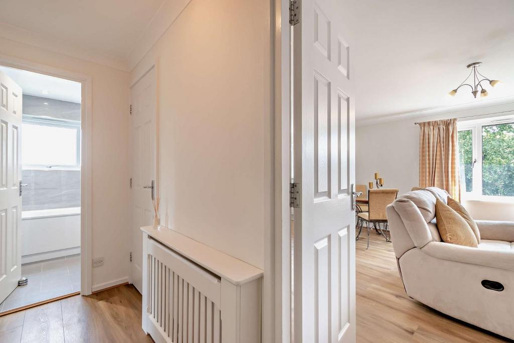 8561130-interior17-800.jpg