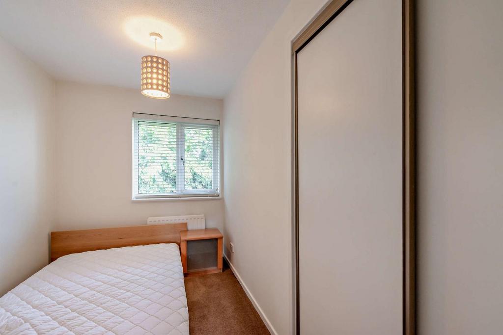 8561130-interior08-800.jpg