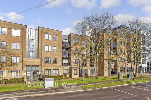 undefined, Russell Square, Horley RH6