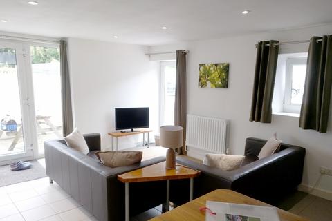 2 bedroom semi-detached house to rent, Blagdon, Paignton, TQ3