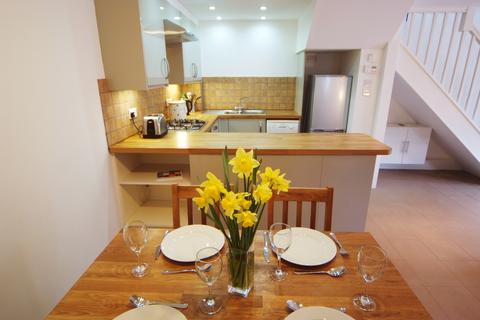 2 bedroom semi-detached house to rent, Blagdon, Paignton, TQ3