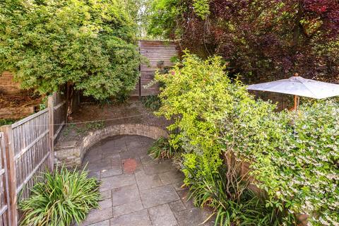 3 bedroom apartment to rent, Tadmor Street, London, W12