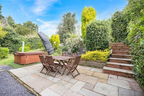undefined, Low Street, Newark NG22