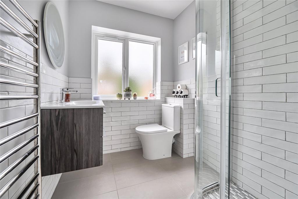 Family Shower Room
