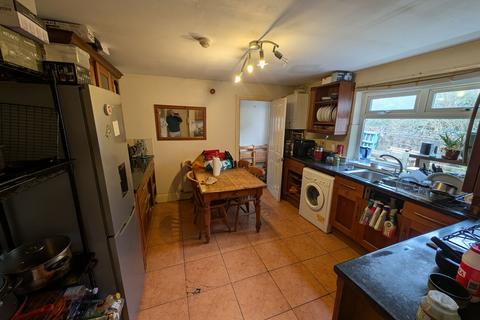 3 bedroom apartment to rent, Ground Floor Flat,  Chesterfield Road, St. Andrews, Bristol