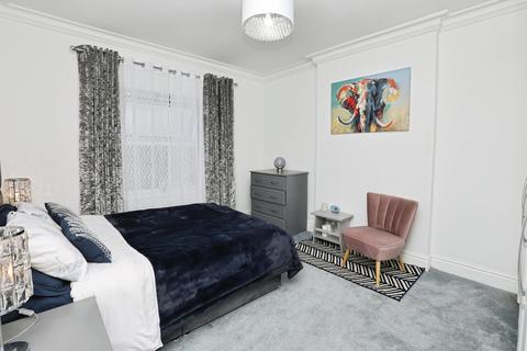 3 bedroom apartment for sale, Waterloo Road, Liverpool, L22