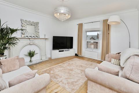 3 bedroom apartment for sale, Waterloo Road, Liverpool, L22
