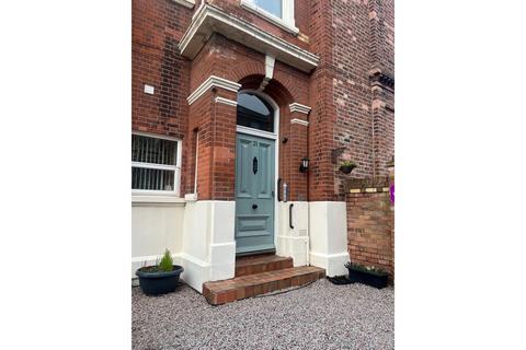 3 bedroom apartment for sale, Waterloo Road, Liverpool, L22