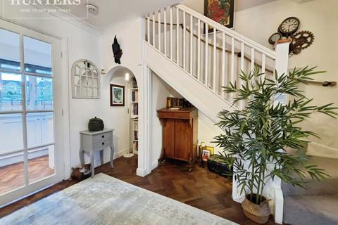 undefined, Alexander Gardens, Cawthorne, Barnsley, S75 4EW