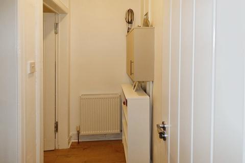 1 bedroom ground floor flat for sale, Headrigg, West Kilbride KA23