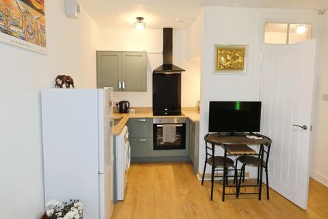 1 bedroom ground floor flat for sale, Headrigg, West Kilbride KA23