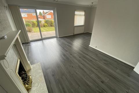 undefined, Apsley Grove, Tittensor,