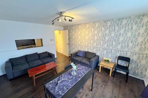 2 bedroom flat to rent, Bunning Way, Caledonian Road, London