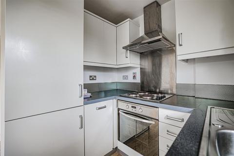 undefined, Cotterells, Hemel Hempstead, HP1