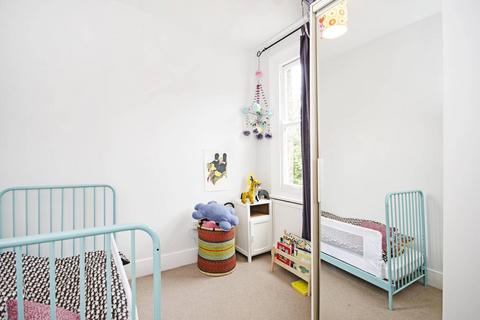 2 bedroom flat to rent, Brookfield Road, Victoria Park, London, E9