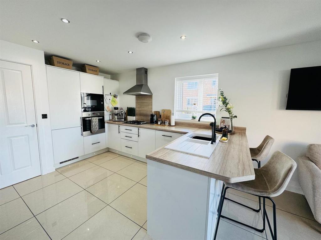 Kitchen Diner