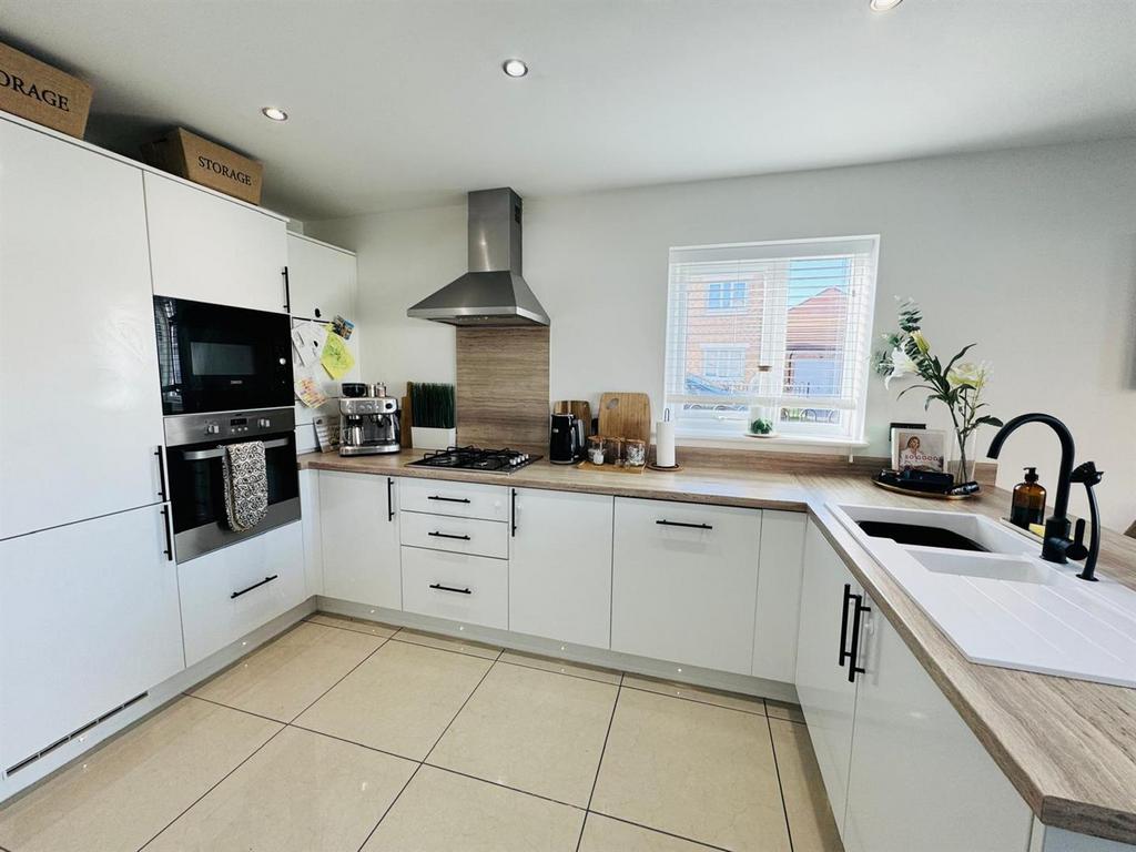 Kitchen Diner
