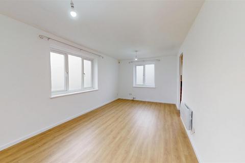2 bedroom apartment for sale, Angora Drive, Salford