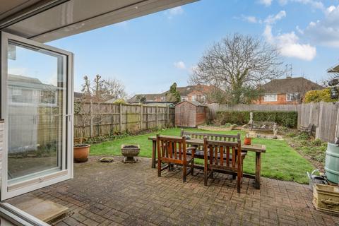 undefined, Ravensbourne Drive, Reading RG5