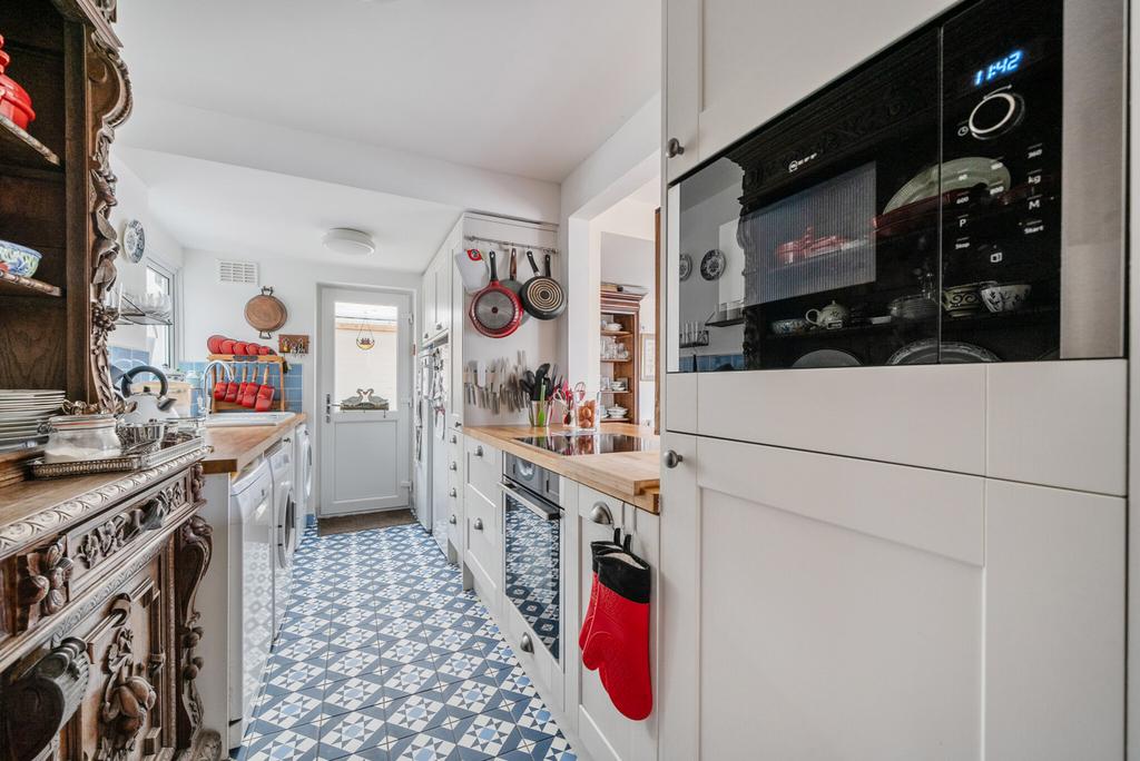Kitchen Pic 3