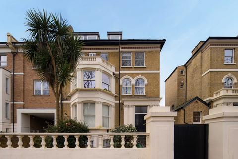 2 bedroom flat for sale, Highbury New Park, London, N5