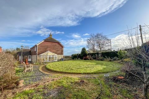 4 bedroom detached house for sale, Darwell Hill, Netherfield, Battle, TN33
