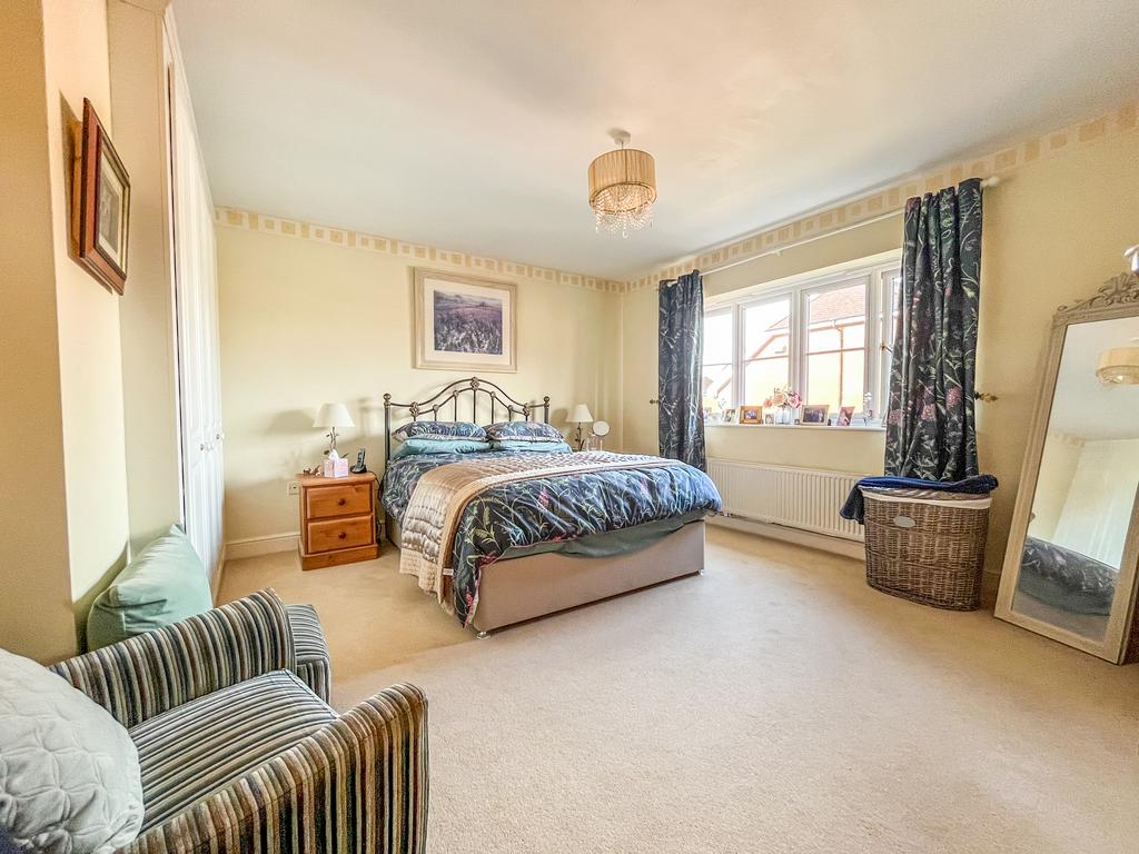 Principal bedroom