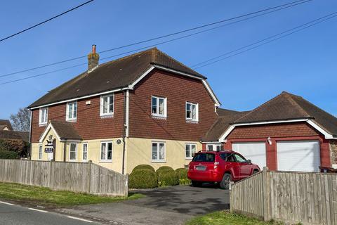 4 bedroom detached house for sale, Darwell Hill, Netherfield, Battle, TN33