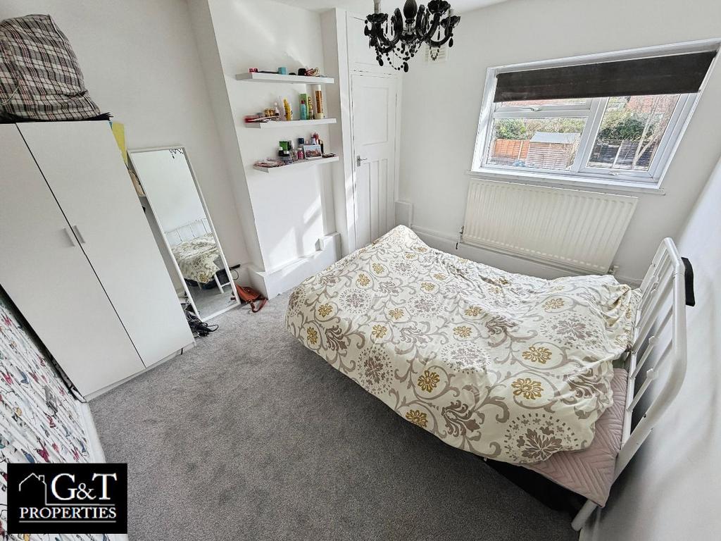 Second bedroom