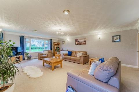 undefined, Main Road, Newsholme DN14