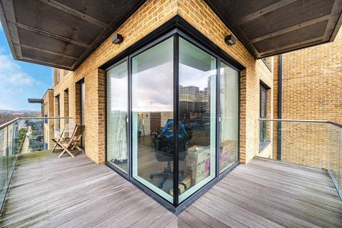 2 bedroom flat for sale, Tizzard Grove, Blackheath, London, SE3
