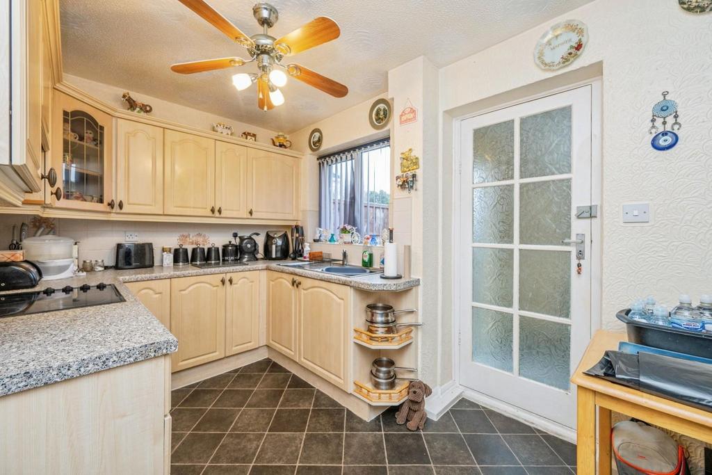 37wavertonavenue-9.jpg