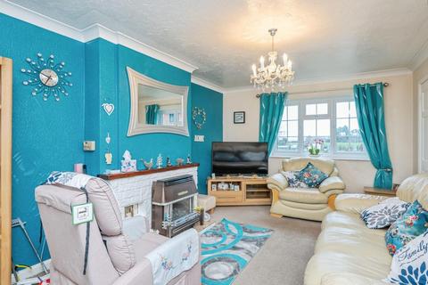 undefined, Waverton Avenue, Warton, Tamworth