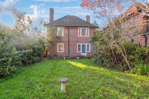3 bedroom detached house for sale, Old South Close, Pinner, HA5