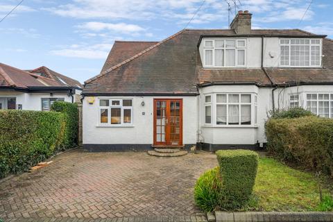 The Glen, Pinner, HA5