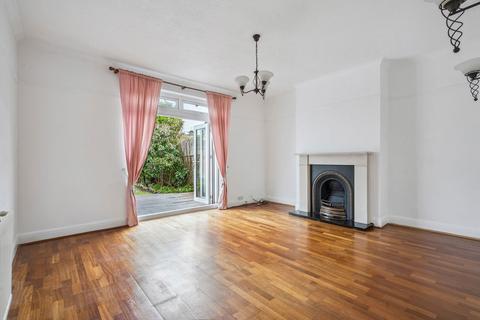 5 bedroom semi-detached house for sale, The Glen, Pinner, HA5