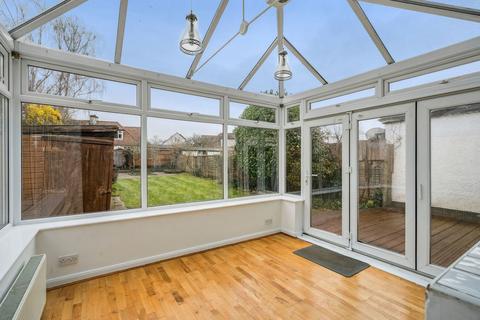 5 bedroom semi-detached house for sale, The Glen, Pinner, HA5