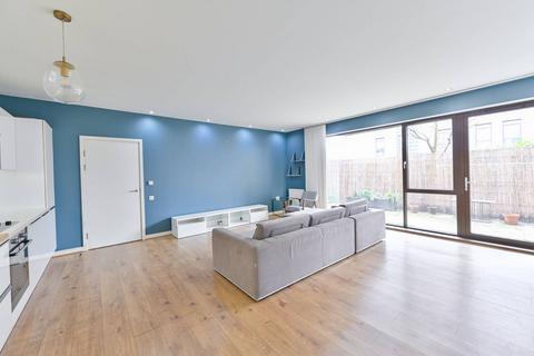 2 bedroom flat for sale, Cabanel Place, Kennington, London, SE11