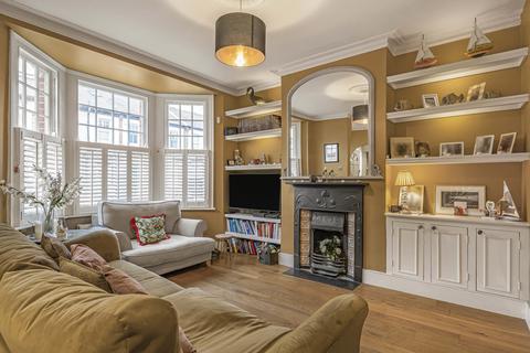 3 bedroom terraced house for sale, Ernest Gardens, London, W4