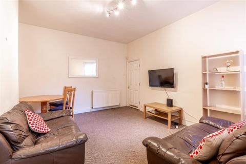 3 bedroom flat to rent, £1677.00 PCM - Tavistock Road, Jesmond, NE2