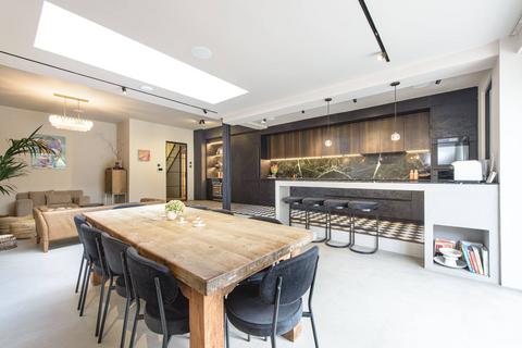 4 bedroom terraced house for sale, Sunny Gardens Road, Hendon, London, NW4