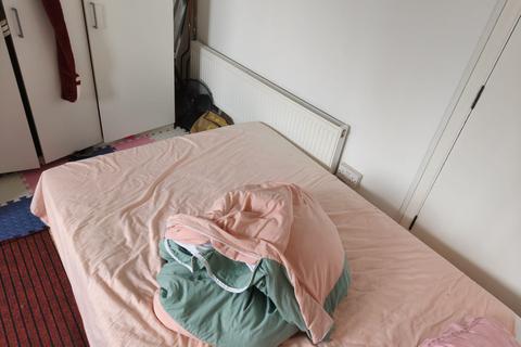 1 bedroom flat to rent, Holloway Road, Holloway, London, N7