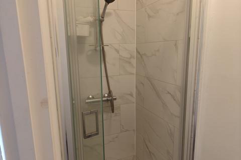 1 bedroom flat to rent, Holloway Road, Holloway, London, N7