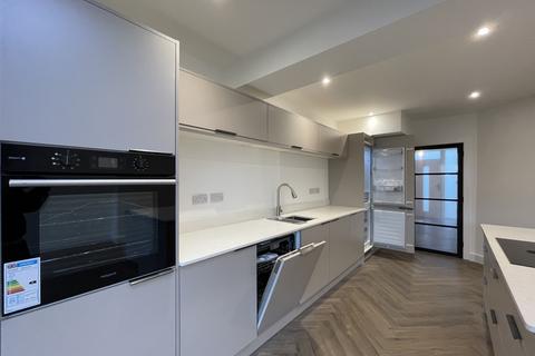 undefined, Harrowgate Drive, Leicester LE4