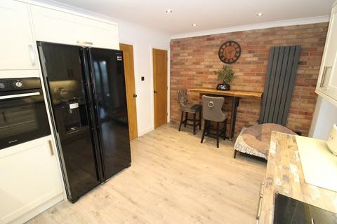 3 bedroom detached house for sale, Medina Way, Barugh Green, Barnsley