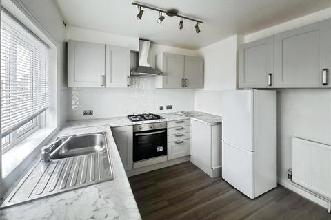 2 bedroom flat to rent, Monmouth Road, Hertfordshire WD17
