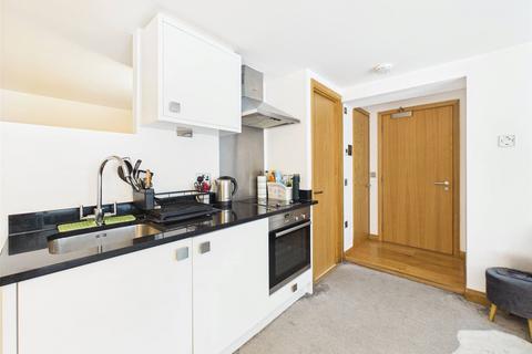 undefined, Rivermead Close, Teddington