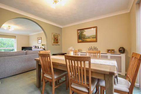 4 bedroom detached house for sale, Old Lane, Sigglesthorne