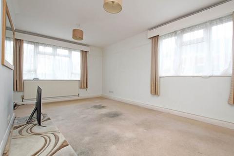 2 bedroom flat for sale, Moat Croft Road, Eastbourne, BN21 1NH