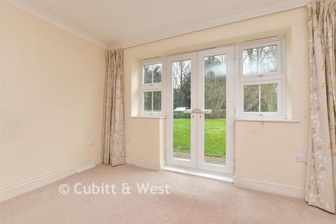 undefined, Eaton Road, Sutton, Surrey